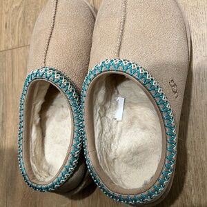 UGG Tasman Tab slippers